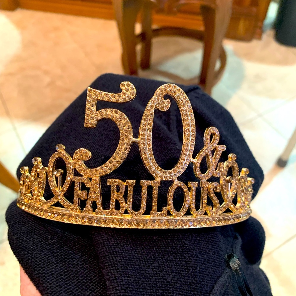 50 & Fabulous Gold Rhinestones Tierra
